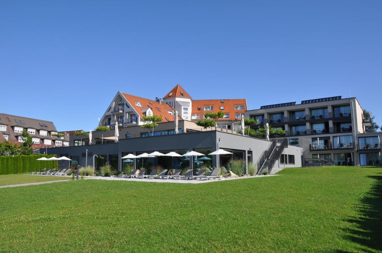 Hotel Traube Am See Friedrichshafen Exterior photo